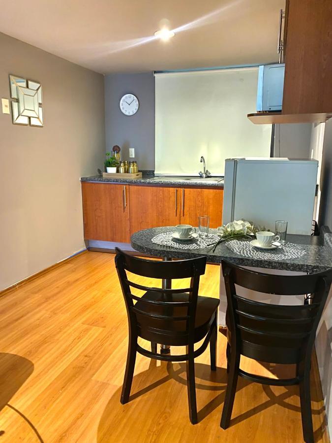 メキシコシティLofts Taine Polancoアパートメント エクステリア 写真